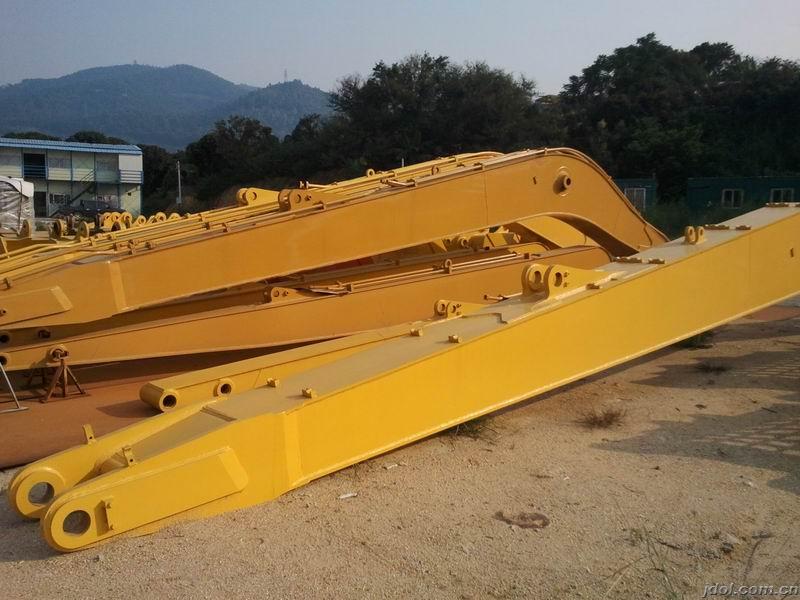 挖機(jī)加長(zhǎng)臂廠家、長(zhǎng)臂挖掘機(jī)廠家、挖機(jī)加長(zhǎng)臂改裝