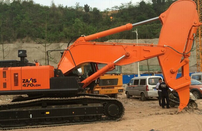 挖掘機巖石臂，挖掘機巖石臂廠家，挖掘機改裝巖石臂